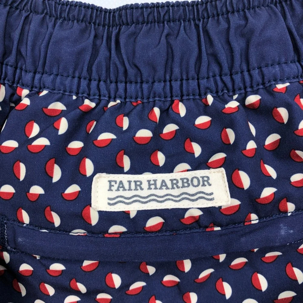 Fair Harbor Mens Navy Red Geometric Recycled Swim Shorts Trunks Size Small